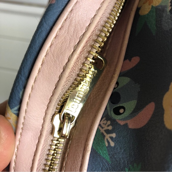 Disney Loungefly Mini Backpack- Stitch and Scrump w/ matching wallet - Picture 8 of 15